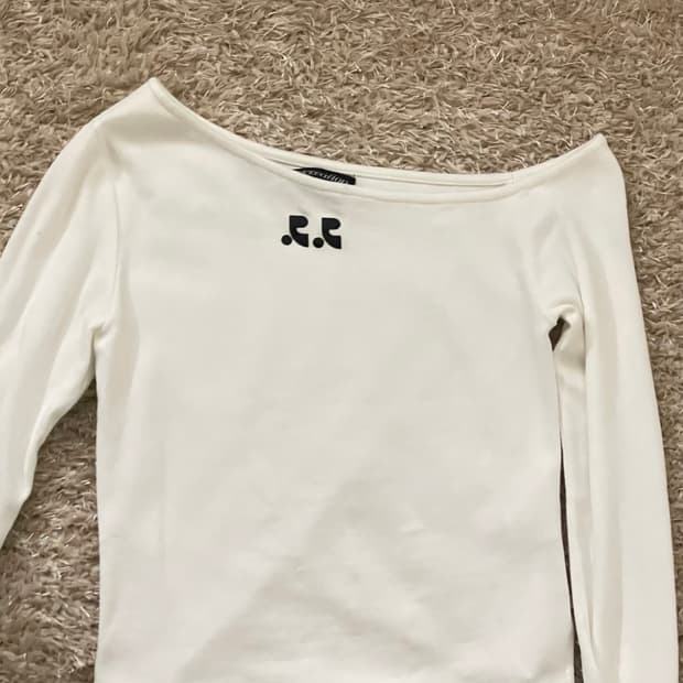 레스트레크레이션 원숄더 탑