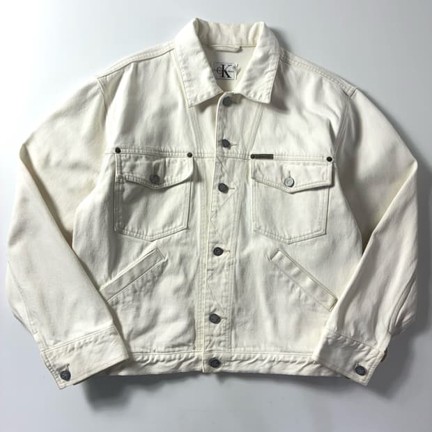 Calvin klein  캘빈 클라인 화이트 데님 트러커 자켓 