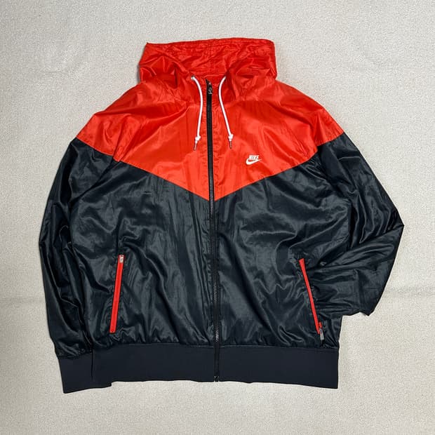 나이키 더 윈드러너 자켓