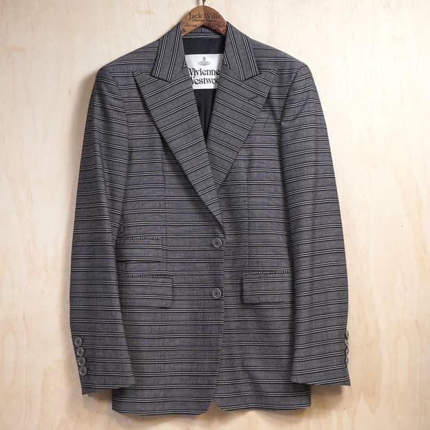 비비안웨스트우드 25AW 컬렉션 자켓