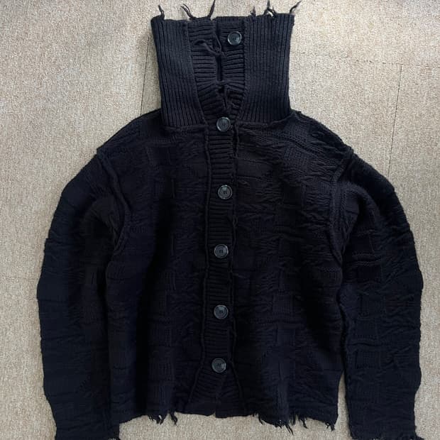 crash knit cardigan