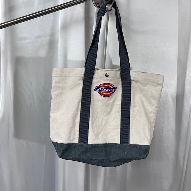 Dickies 