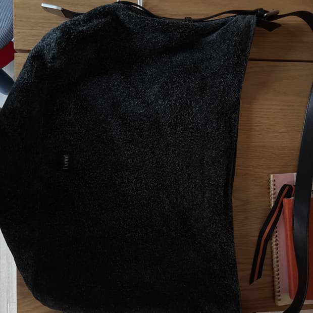 준지 가죽 누벅 호보 백