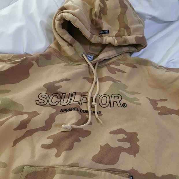 스컬프터 기모 후드티