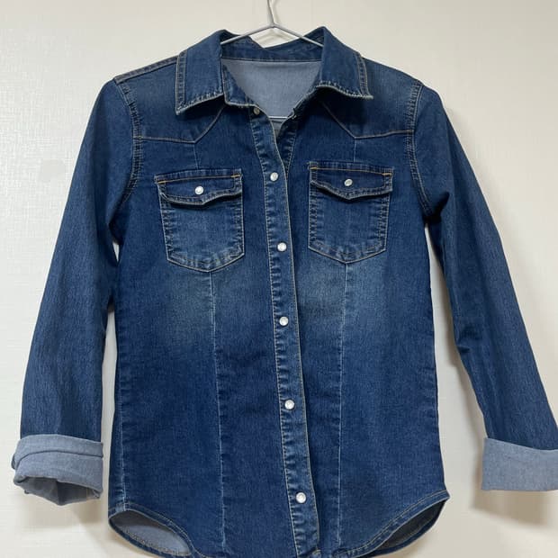 슬림핏 데님 셔츠 청남방