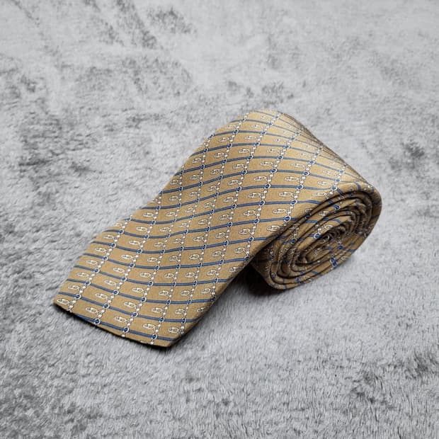 넥타이(입생로랑) n32