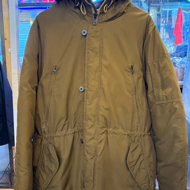 조던 브라운 퍼후드 야상