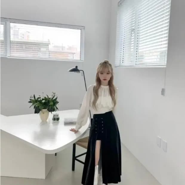 라뇨 체리퀴리 아일렛 롱스커트 2 - 애나멜