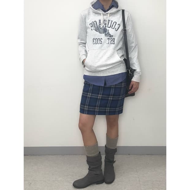 빈티지 블루 체크 미디 스커트