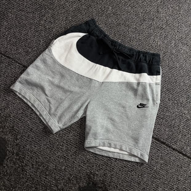 나이키 nsw 빅스우시 프렌치 테리 쇼츠 4027