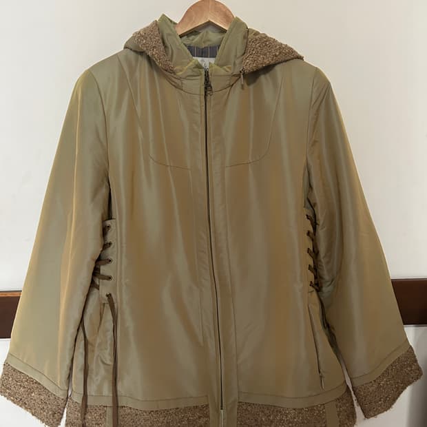 아일릿 겨울 자켓