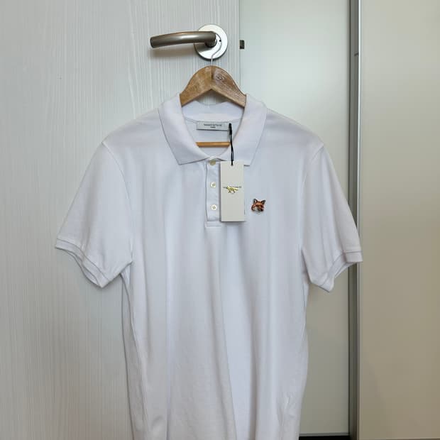 메종키츠네 폭스 패치 화이트 폴로티 L