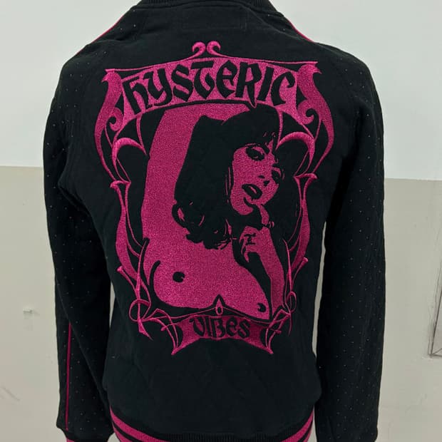 히스테릭글래머 자수 퀄팅 바시티 자켓