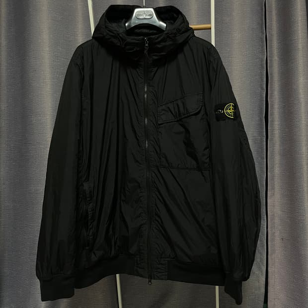 [ XXL ] 스톤아일랜드 크링클랩스 후드 다운 패딩 자켓 2xl 