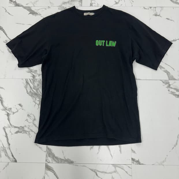 언더커버 블랙 OUT LAW 반팔 티셔츠