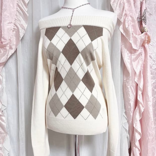 버버리 런던 아가일 오프숄더 니트 라떼갸루 갸루 리즈리사