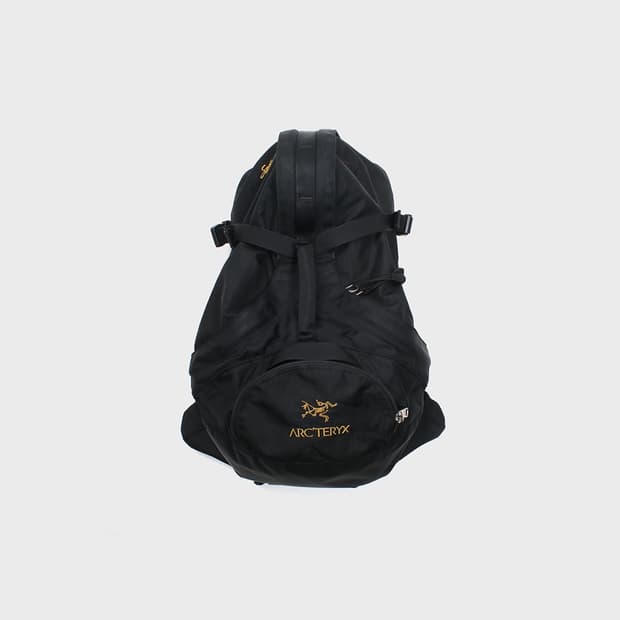 ARC’TERYX x BEAMS