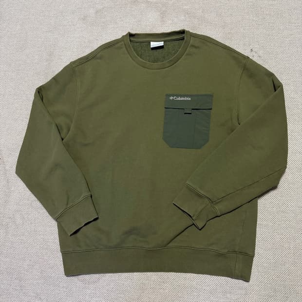 컬럼비아 포켓 맨투맨