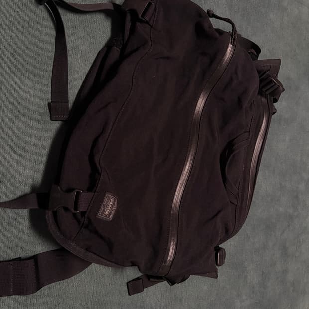 포터 코듀라 메신저백