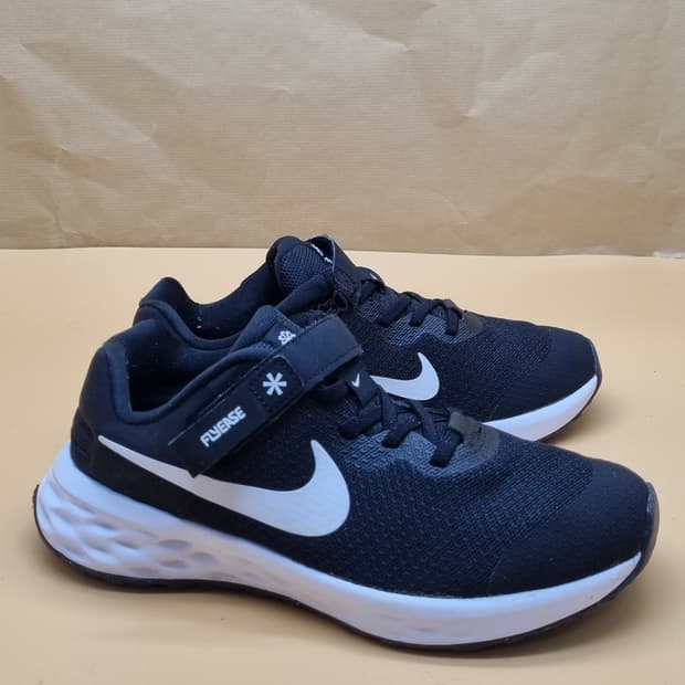 나이키 레볼루션6 아동운동화235