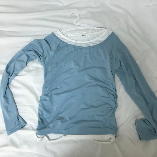 라이크더모스트 셔링 포인트 오프숄더