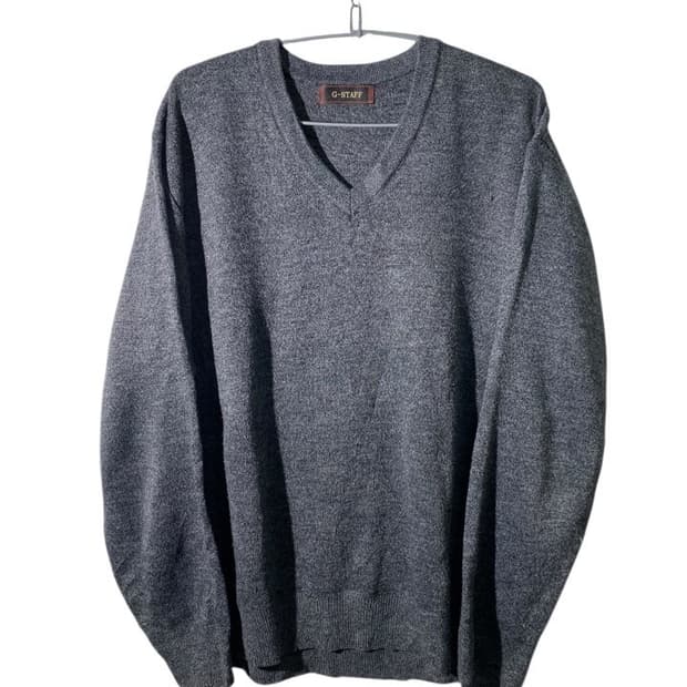 g-staff 브이넥 니트