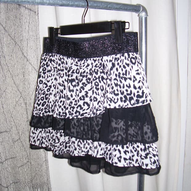 33 le♡pard kangkang mini skirt