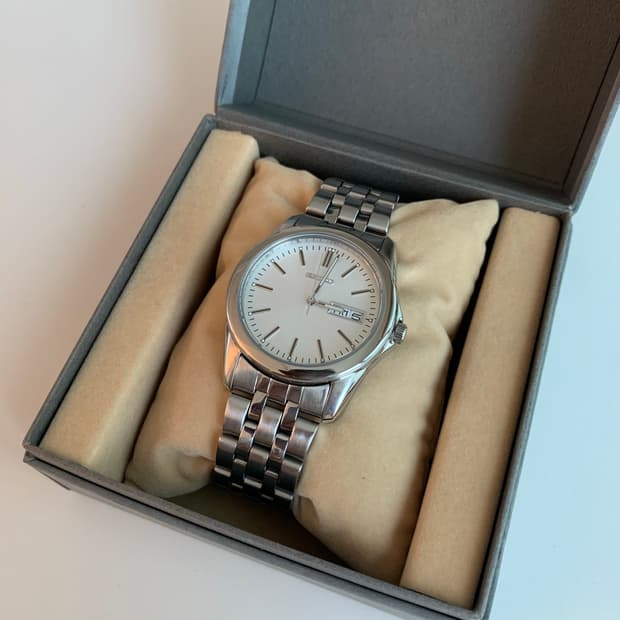 세이코 Seiko 쿼츠 데이데이트