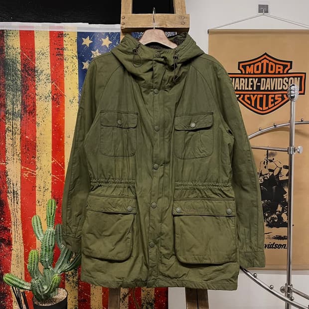 바버 쉐르파 라이닝 클래식 타탄 왁스 코튼 자켓 파카 N000