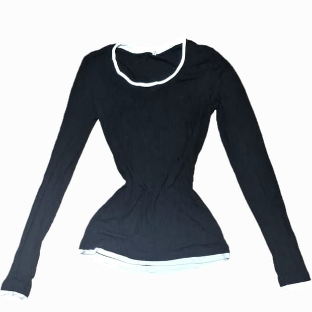 블랙 기본티 스키니핏 