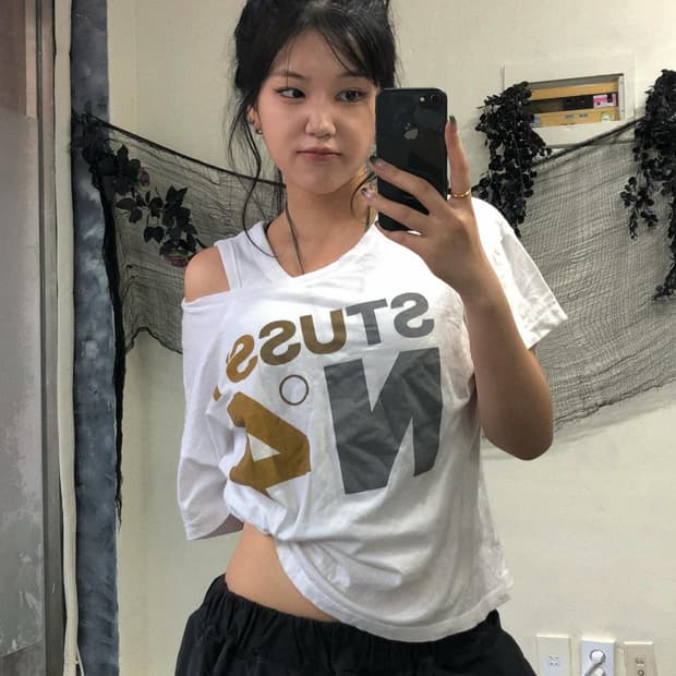 스투시 골드 글리터 크롭 탑