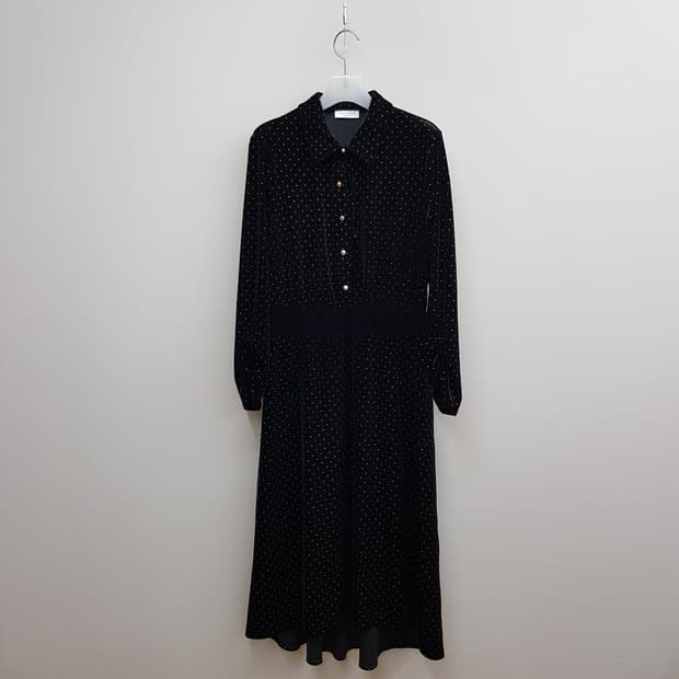 산드로 Sandro  골드 도트 벨벳 롱 원피스 82-88-160사이즈
