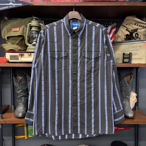 90s 랭글러 스트라이프 나바호 블랙펄스냅 웨스턴셔츠 N599