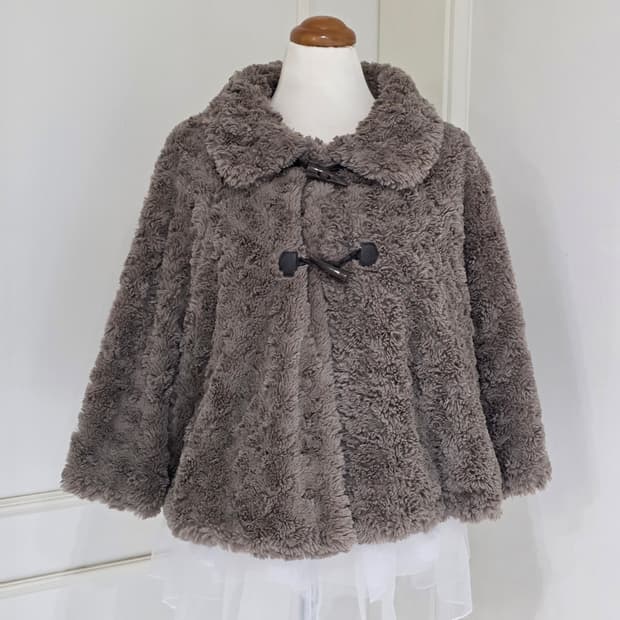 일본빈티지)브라운판쵸 초코히메라떼갸루st 인조퍼 떡볶이 망토 케이프