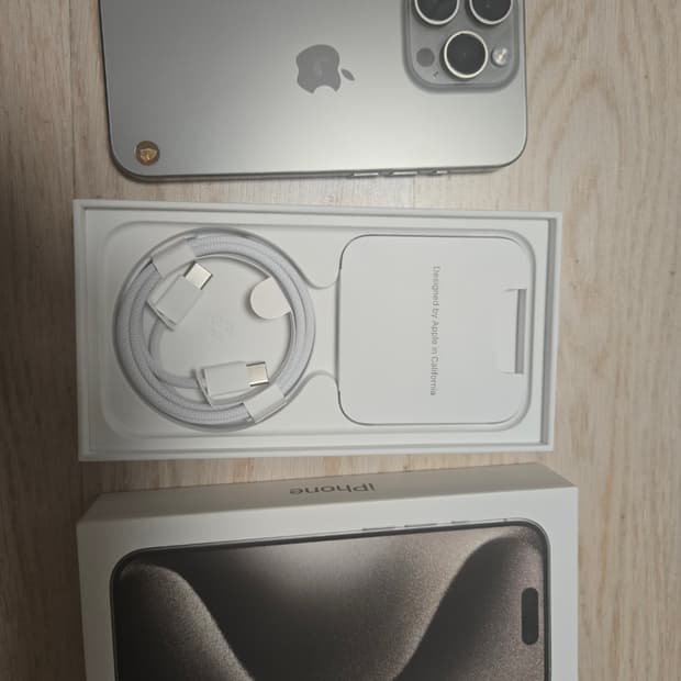 아이폰 15pro 128GB 내츄럴그레이