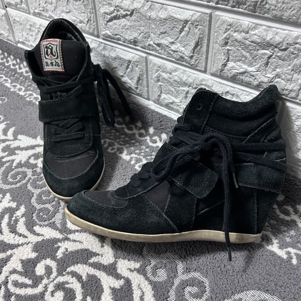 Ash 아쉬 히든 웨지 스웨이드 스니커즈