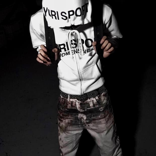 Your sports hoody 요리스포츠 후드