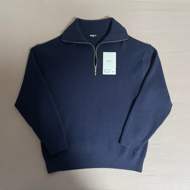 (새상품) 드로우핏 니트 반집업 네이비