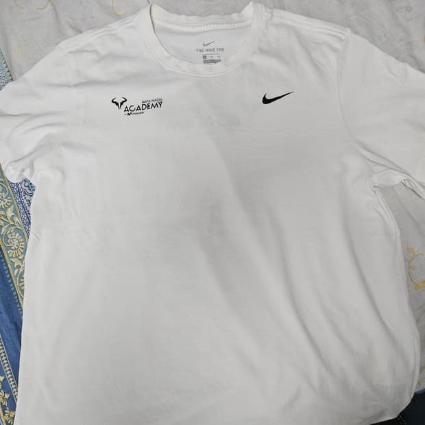 나이키 라파엘 나달 아카데미 테니스 반팔티셔츠