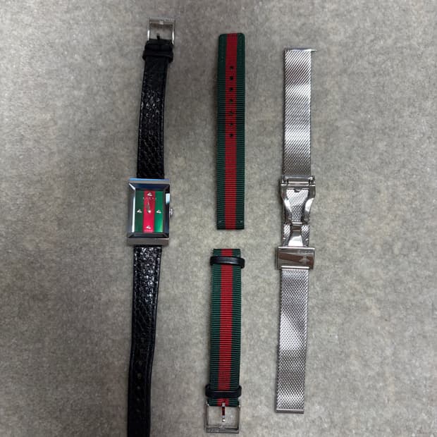 Gucci G-Frame 147.4 + 스트랩 3종