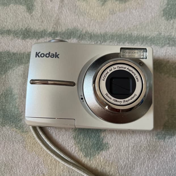 코닥 c613 펄화이트 빈티지 디카 카메라