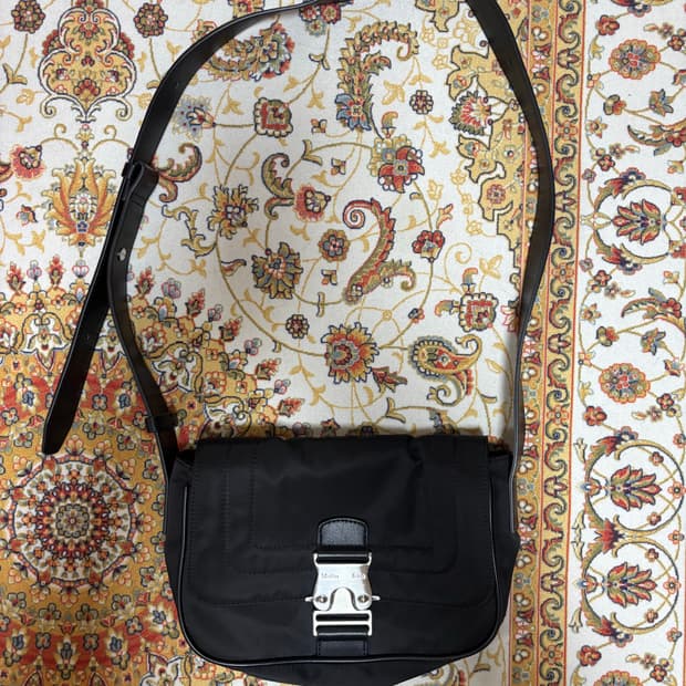 마뗑킴 미니 버클 백