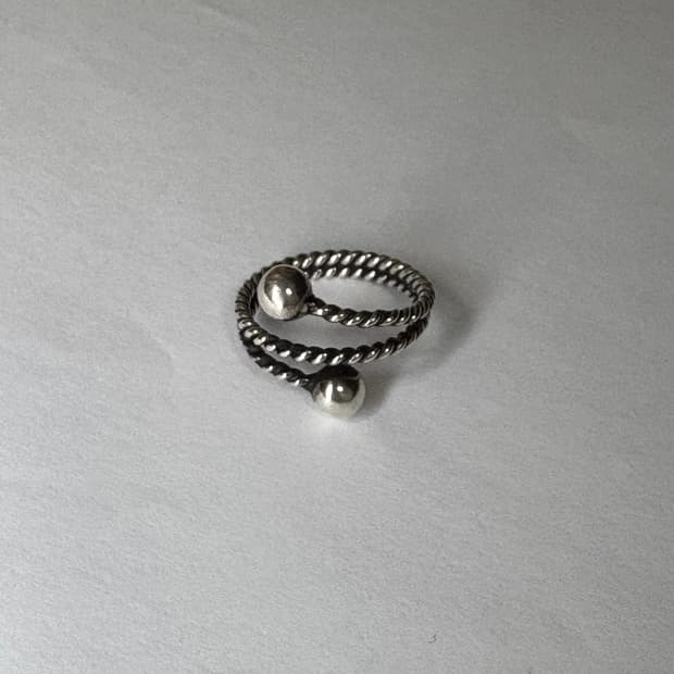 Two ball silver ring