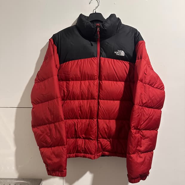 노스페이스 눕시 레드 패딩