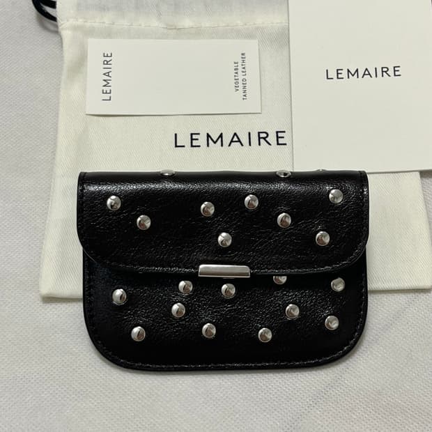 르메르 26ss 소프트탭  스터드 도트 카드지갑/다크 초콜렛