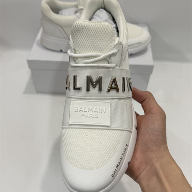 발망 (Balmain Paris)화이트 스니커즈