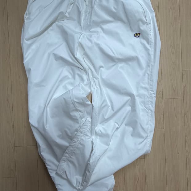 Nike 트랙팬츠