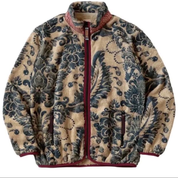 캐피탈 다마스크 패턴 플리스 집 블루존 베이지