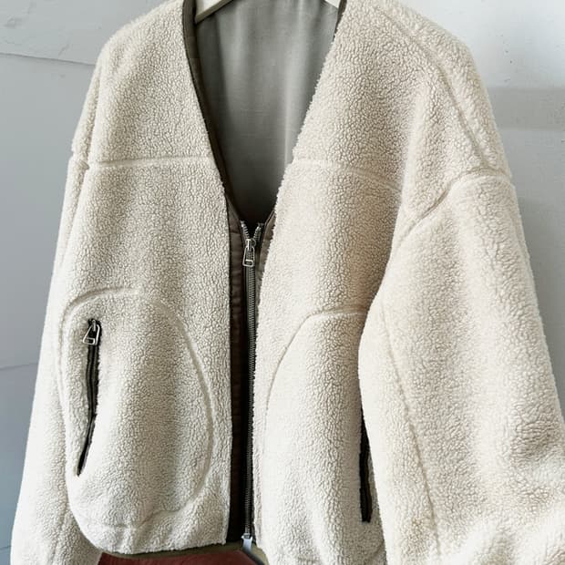 Boa fleece design cropped zip jacket