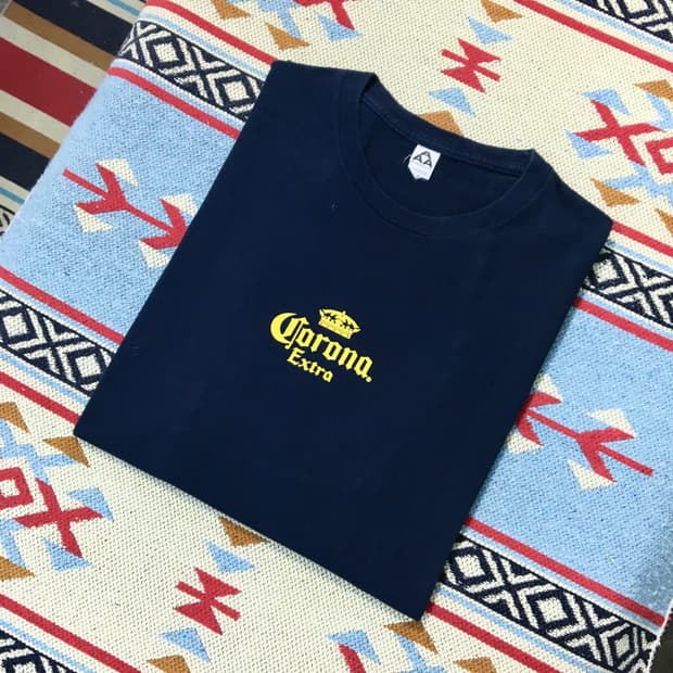 Vtg 코로나 프린팅 네이비 숏 슬리브 남성 105 사이느 